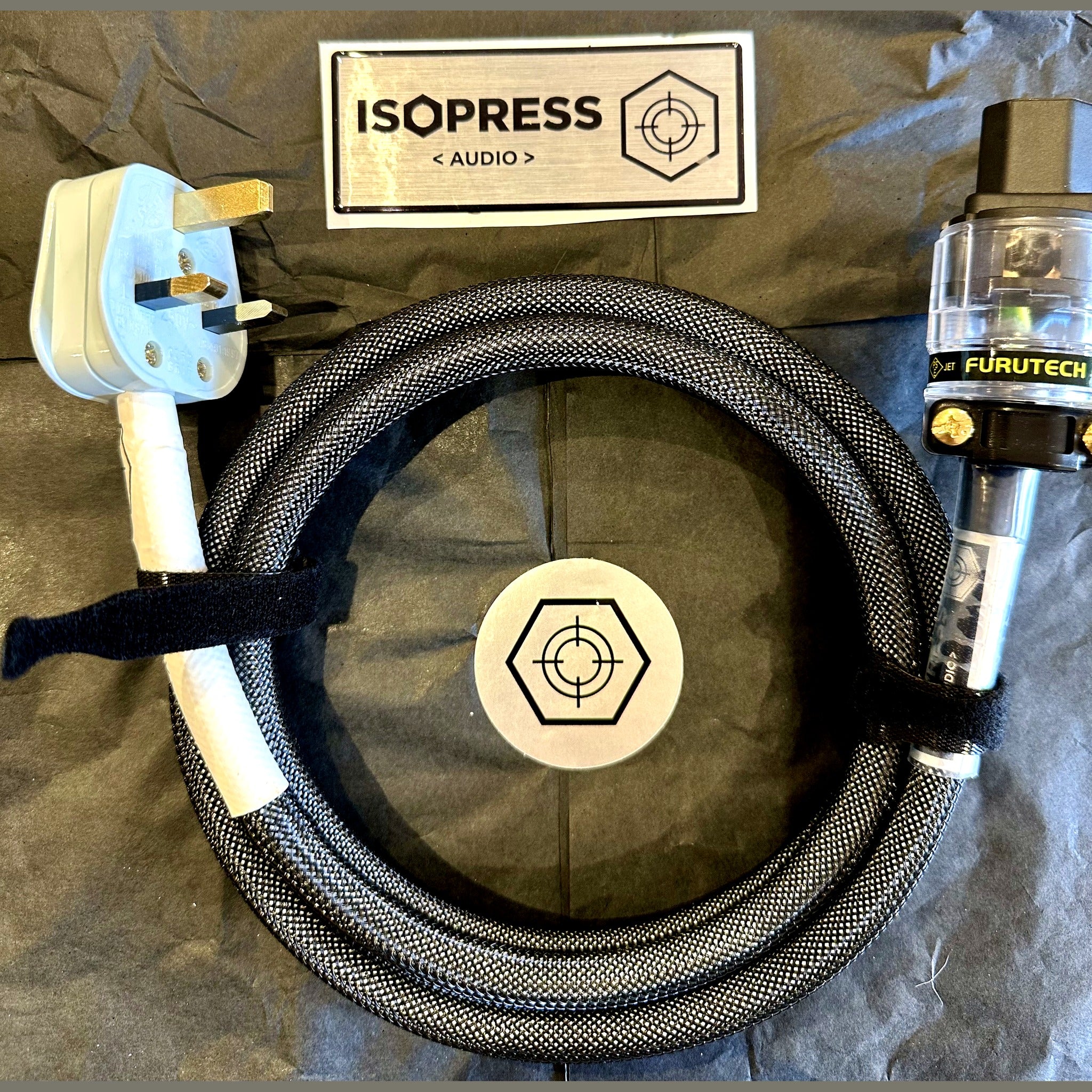 Foundation Power Reference mains cable — laid out