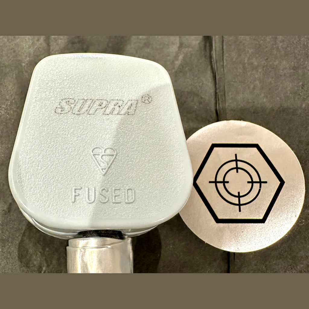 Supra gold-plated UK mains plug — Foundation Power Standard